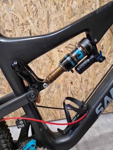 Used Santa Cruz Bronson SRAM X01 Eagle 2018 Mountainbike, Black, 27.5 (650B) — image 5 of 7