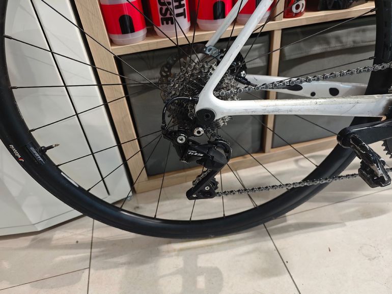 Used Giant TCR Advanced Disc 2 2021 2021 Road & Gravel, Blanco — image 4 of 5