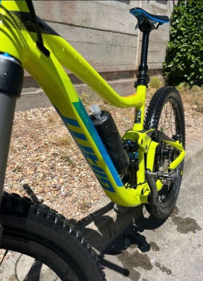Used Giant Trance 2 2017 2017 Mountainbike, Green, 27.5 — image 4 of 5