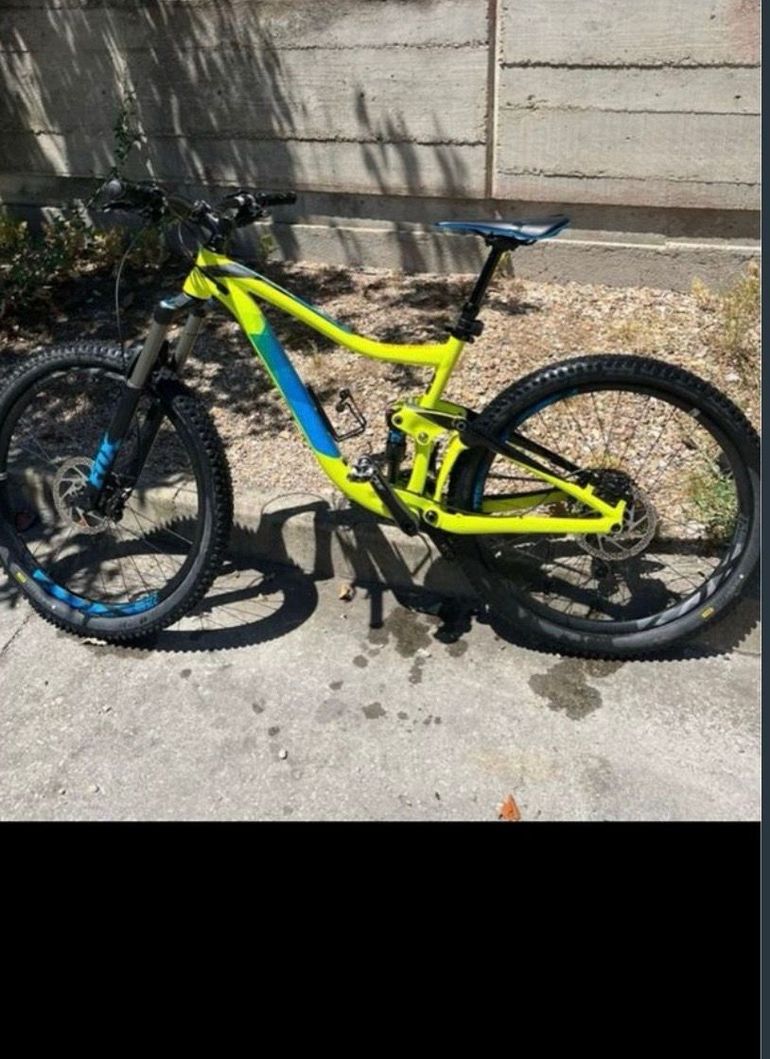 Used Giant Trance 2 2017 2017 Mountainbike, Green, 27.5 — image 5 of 5