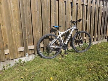 Tweedehands Bergamont Revox 3 2018 Mountainbike — afbeelding 2 van 5