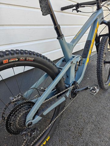 Brugt Trek Slash 9.8 XT Gen 5 2022 2022 Mountainbike — billede 3 af 8