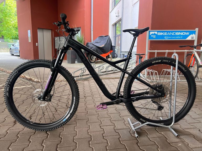 Used Orbea LAUFEY H30 2023 2023 Mountainbike, Black, 29 — image 2 of 9