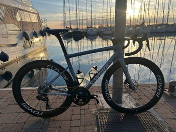 Used Specialized Tarmac Shimano Dura Ace Di2 2025 Road & Gravel, Blue — image 8 of 8