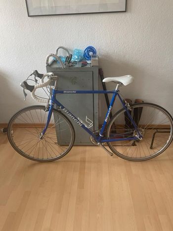 Used Bianchi Bianchi Rennrad 1990 Road & Gravel, Blue — image 1 of 9