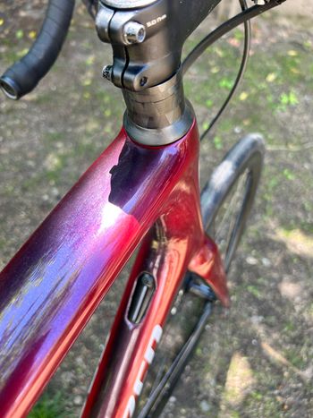 Used Specialized Tarmac Disc Comp – Ultegra Di2 2020 2020 Road & Gravel, Red — image 2 of 8