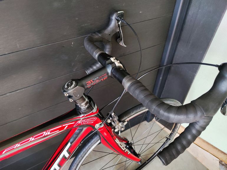 Used Scott Addict Shimano Ultegra 2010 Road & Gravel, Red — image 8 of 10