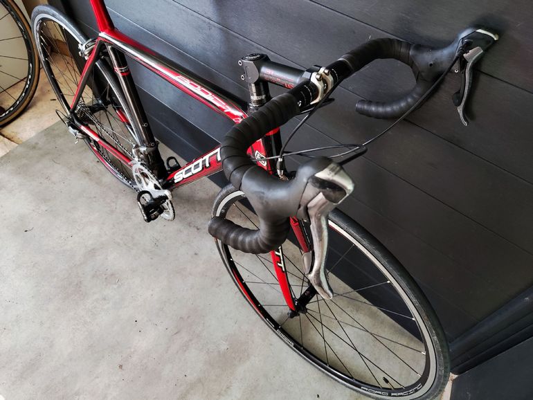 Used Scott Addict Shimano Ultegra 2010 Road & Gravel, Red — image 6 of 10