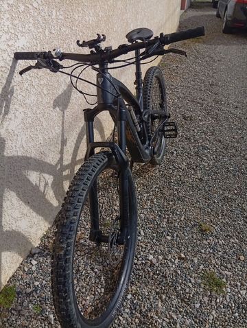 Trek Fuel EXe 5 2025 2025 Mountainbike usato, Grigio chiaro — immagine 5 di 6