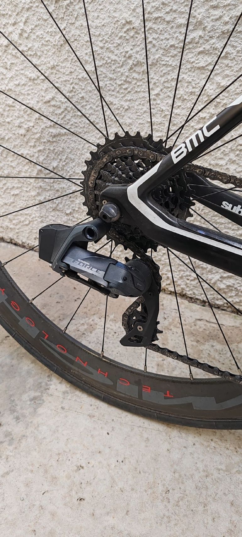 Used BMC Timemachine SRAM Force eTap AXS 2017 Road & Gravel — image 5 of 9