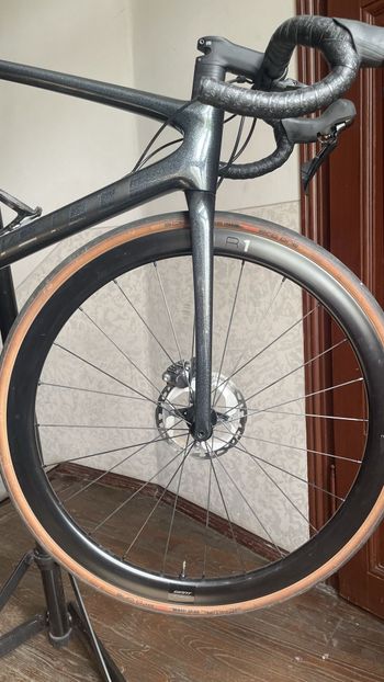 Used Giant TCR Advanced Pro Disc 1 2022 2022 Road & Gravel, Black — image 13 of 18