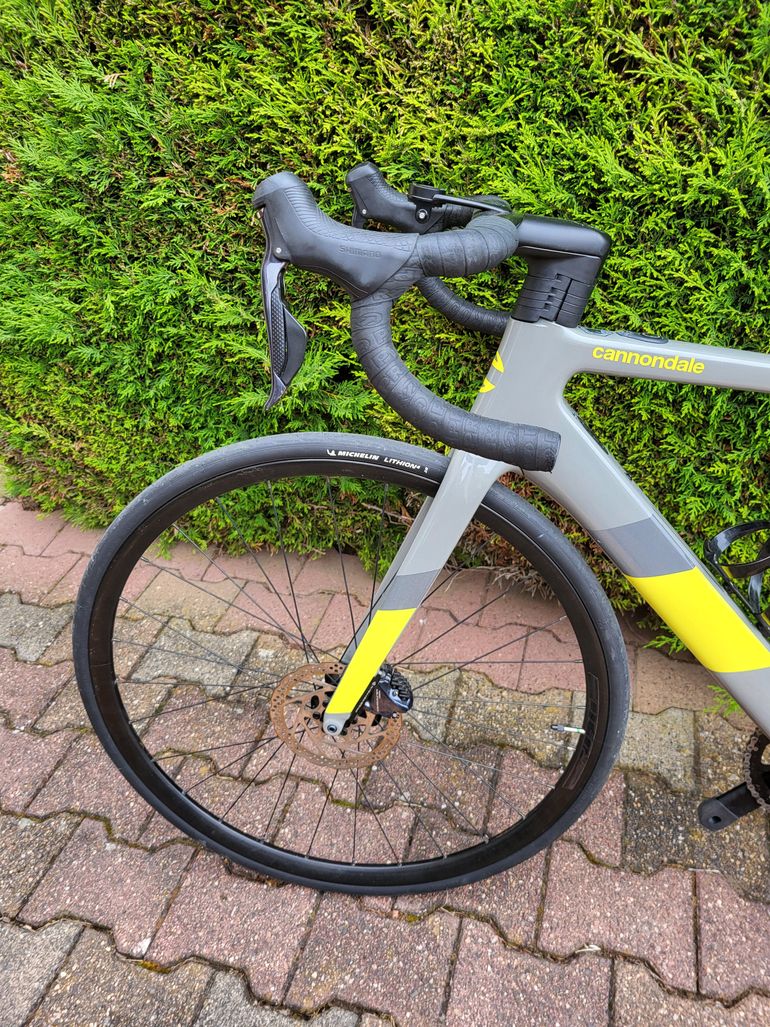 Used Cannondale SuperSix EVO Neo 2 2023 2023 Road & Gravel, Light Gray — image 7 of 9