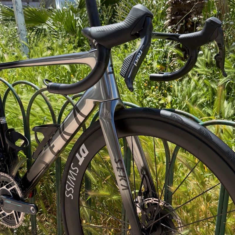 Seka Custom SRAM Red eTap AXS 2026 Road & Gravel d'occasion