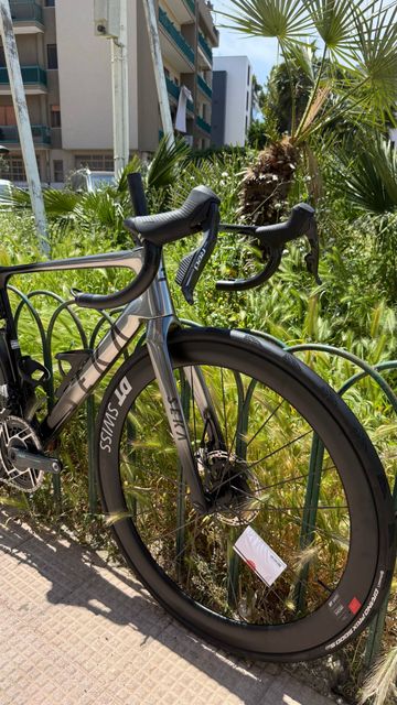 Tweedehands Seka Custom SRAM Red eTap AXS 2026 Road & Gravel — afbeelding 6 van 10
