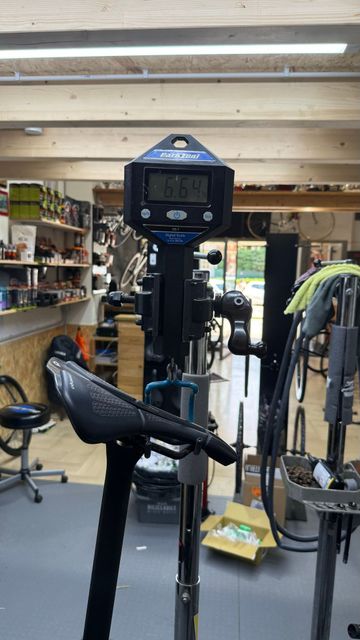 Tweedehands Seka Custom SRAM Red eTap AXS 2026 Road & Gravel — afbeelding 10 van 10