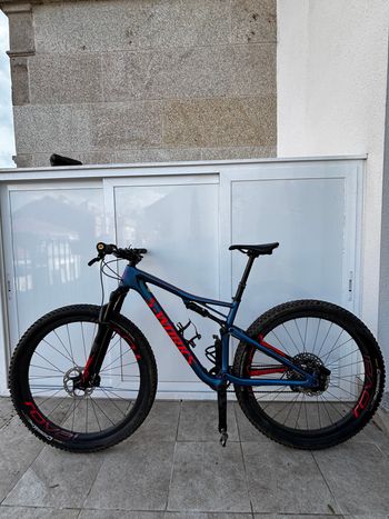 Used Specialized Epic SRAM XX1 Eagle AXS 2018 Mountainbike, Blue — image 1 of 19