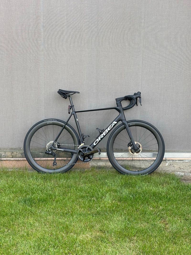 Orbea ORCA M30i 2024 2024 Road & Gravel d'occasion