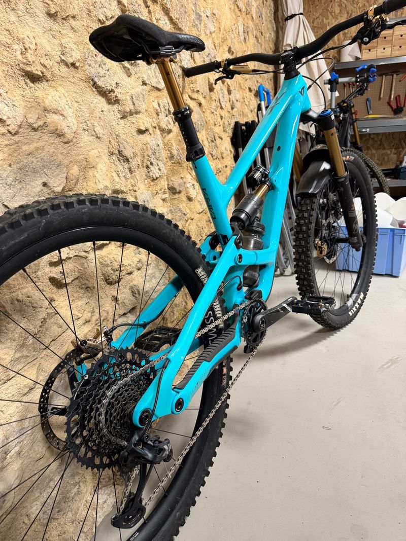 Used YT Industries Capra CORE 4 29 2022 2022 Mountainbike, Blue, 29 — image 3 of 7