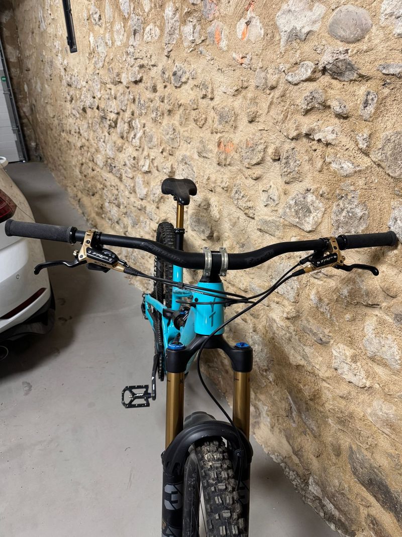 Used YT Industries Capra CORE 4 29 2022 2022 Mountainbike, Blue, 29 — image 7 of 7