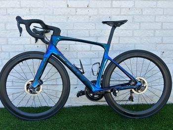 Used Scott Foil Premium 2020 2020 Road & Gravel, Blue — image 2 of 6