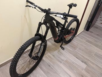 Używany Haibike HYBE CF 11 2025 2025 Mountainbike — zdjęcie 1 z 10