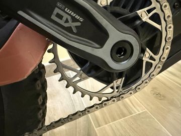Używany Haibike HYBE CF 11 2025 2025 Mountainbike — zdjęcie 8 z 10