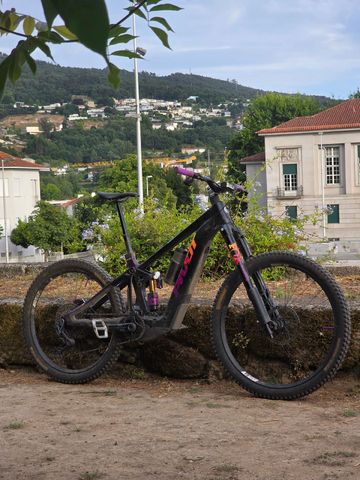Used Pivot Shuttle SRAM X01 Eagle 2026 Mountainbike, Black — image 2 of 8
