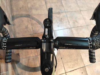 Used Giant TCR Advanced SL 0 - RED 2018 2018 Road & Gravel, White — image 7 of 8