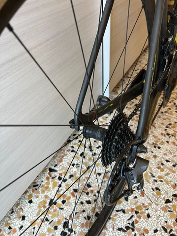 Specialized Tarmac Expert 2016 2016 Road & Gravel de segunda mano, Negro — imagen 9 de 17