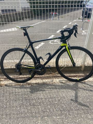 Używany Giant TCR Advanced Pro 1 2017 2017 Road & Gravel — zdjęcie 3 z 7