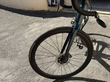 Used BMC Roadmachine AMP ONE 2022 2022 Road & Gravel, Light Gray — image 11 of 12