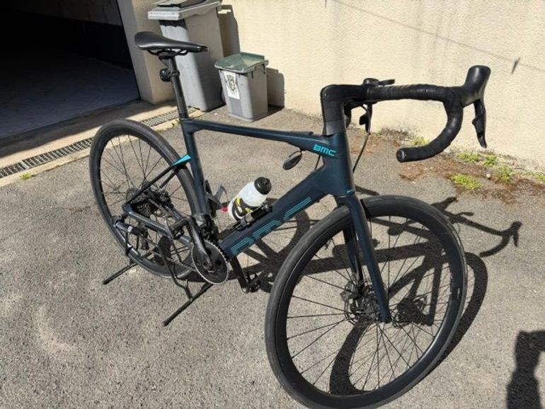Used BMC Roadmachine AMP ONE 2022 2022 Road & Gravel, Light Gray — image 4 of 12