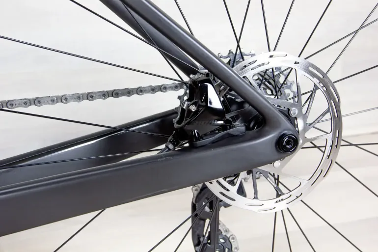 Used Scott Addict RC 30 2023 Road & Gravel, Black — image 13 of 16