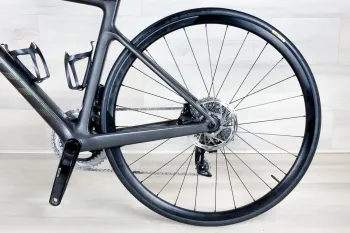 Used Scott Addict RC 30 2023 Road & Gravel, Black — image 12 of 16