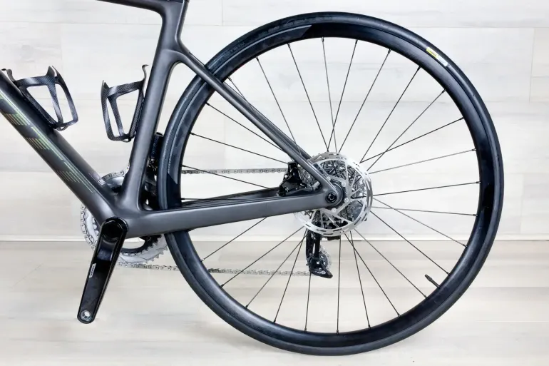 Used Scott Addict RC 30 2023 Road & Gravel, Black — image 12 of 16