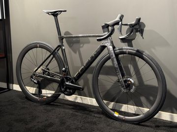 Brugt Focus IZALCO MAX 9.7 2025 2025 Road & Gravel — billede 2 af 6