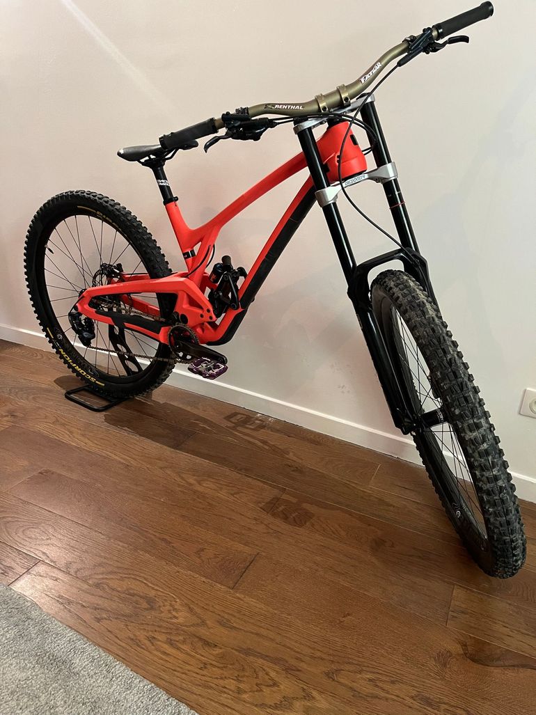 Used Evil Wreckoning / GX I9 Hydra 2023 2023 Mountainbike — image 1 of 12