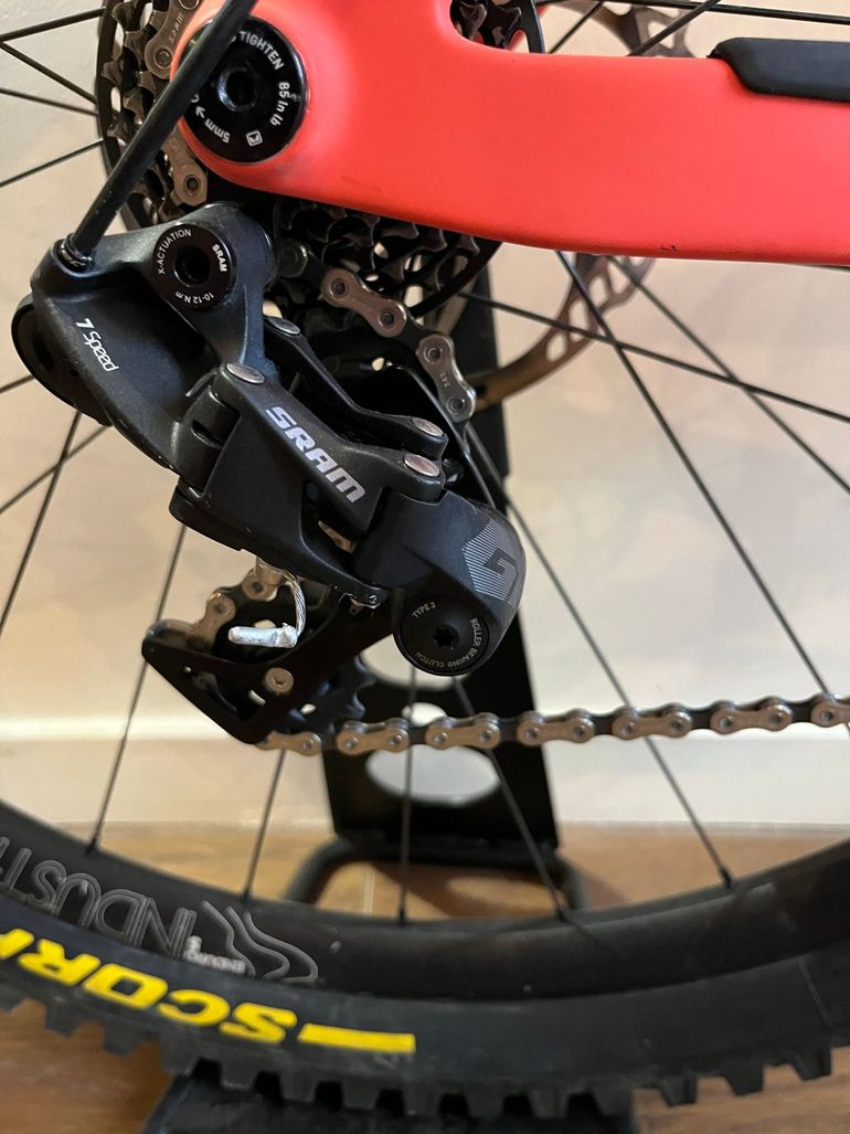 Used Evil Wreckoning / GX I9 Hydra 2023 2023 Mountainbike — image 3 of 12