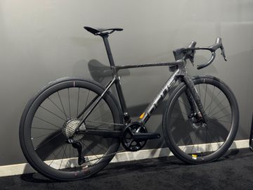 Brugt Focus IZALCO MAX 9.7 2025 2025 Road & Gravel — billede 4 af 6