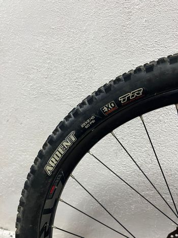 Used Orbea Occam Shimano Deore XT 2017 Mountainbike, Black — image 2 of 10