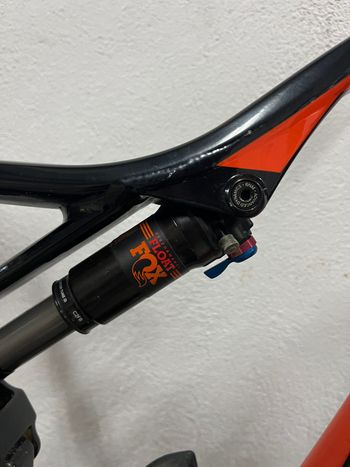 Used Orbea Occam Shimano Deore XT 2017 Mountainbike, Black — image 6 of 10