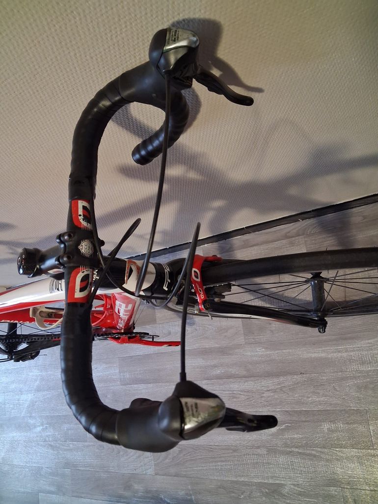 Used Pinarello Fp2 2013 Road & Gravel, Red — image 3 of 3