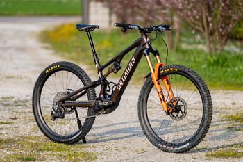 Specialized, SPECIALIZED TURBO LEVO SL 2