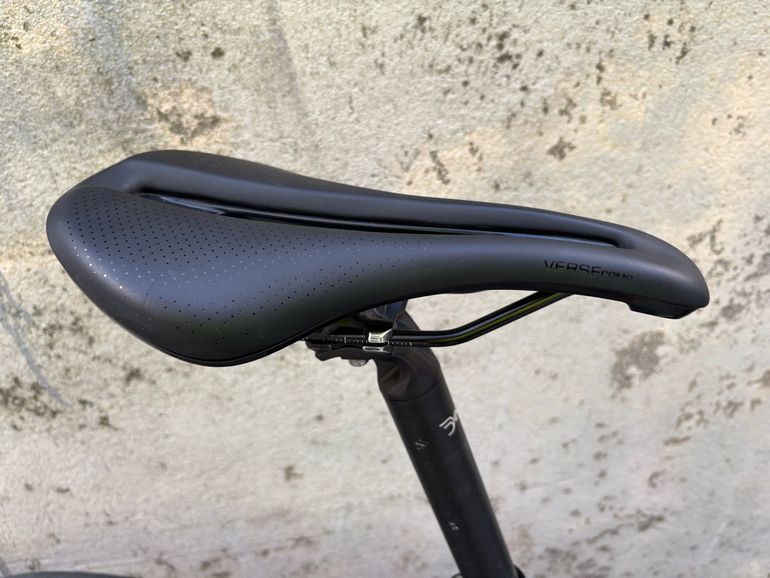 Used Colnago Ac-r Shimano 105 2014 Road & Gravel, Black — image 7 of 8