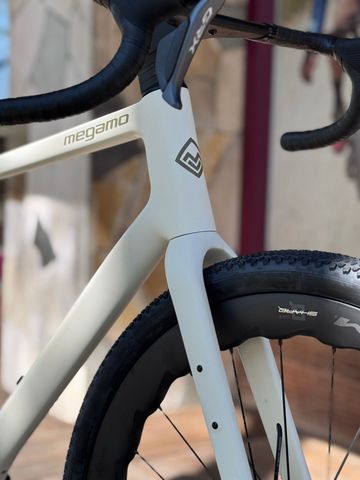 Used Megamo WEST 03 2026 2026 Road & Gravel, Light Gray — image 3 of 6