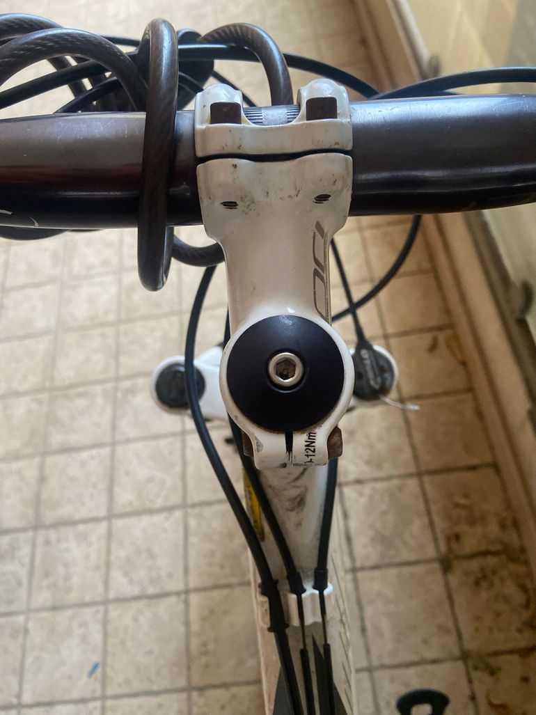 Used Orbea Alma Shimano Deore 2014 Mountainbike, White — image 10 of 11