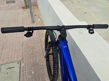 Orbea OIZ M LTD 2025 2025 Mountainbike usato, Blu — immagine 5 di 6