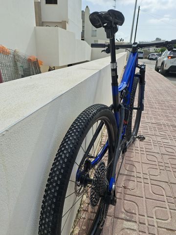 Orbea OIZ M LTD 2025 2025 Mountainbike usato, Blu — immagine 6 di 6