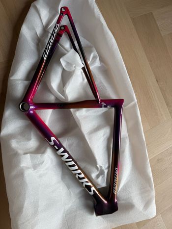 S Works, S Works Custom Frameset