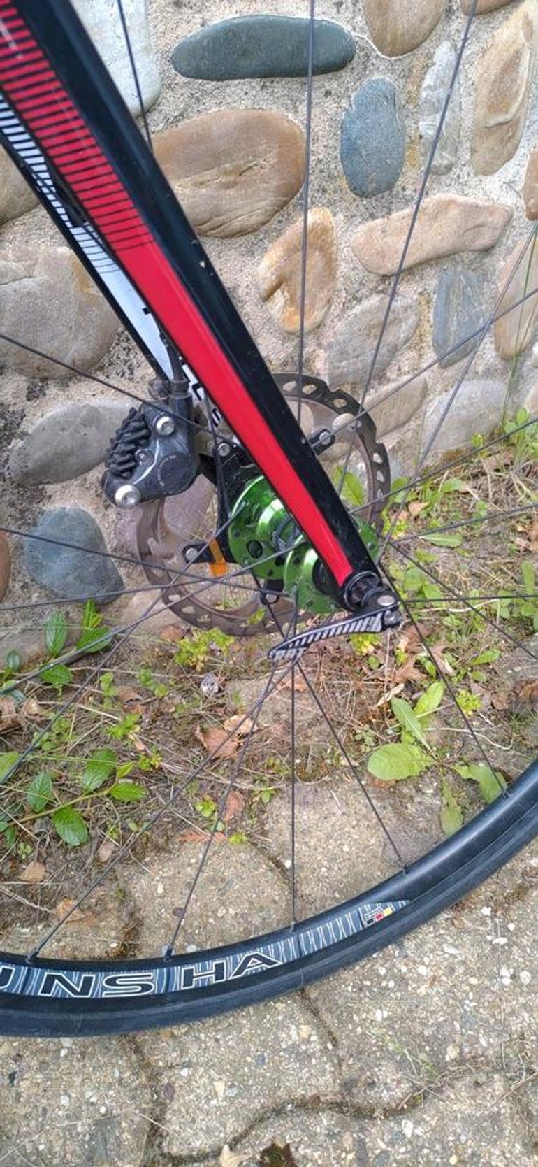 Used Focus Focus Izalco Race Ultegra Disc 2018 2018 Road & Gravel, Black — image 6 of 10